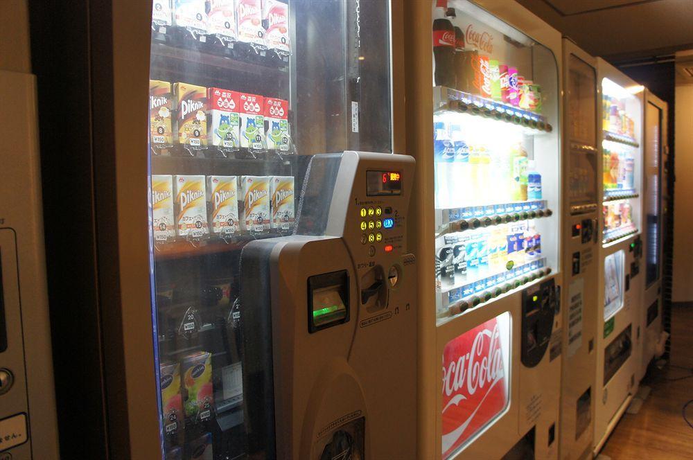 Shinjuku Kuyakusho-Mae Capsule Hotel Токио Екстериор снимка