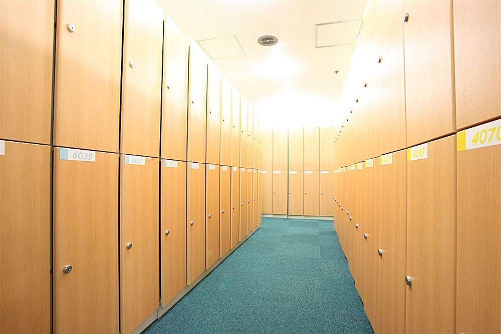 Shinjuku Kuyakusho-Mae Capsule Hotel Токио Екстериор снимка